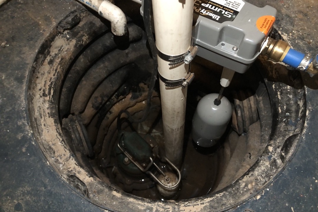 11 Best Sump Pumps of 2026: A Licensed GC's Picks by HP, Basement, and Backup